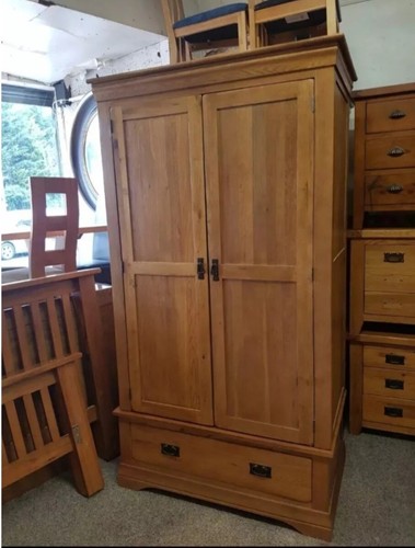 Wardrobe delivery time - wardrobe,