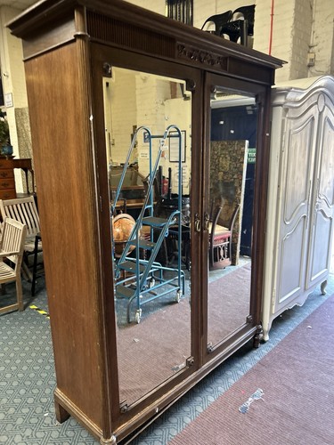 Early oak mirror wardrobe - early,