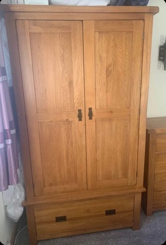 Oak wardrobe delivery - 2x,
