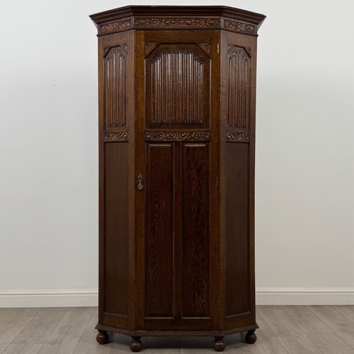 Antique 20th century - century, carved