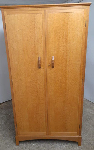 Quality golden oak two door - oak,